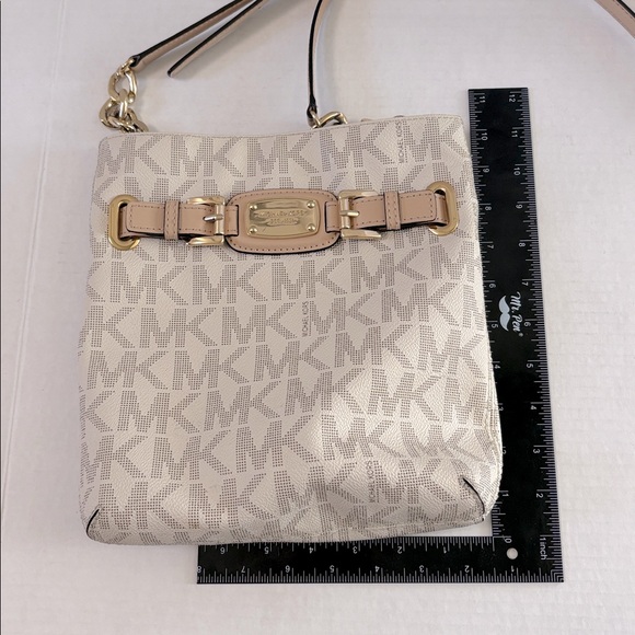 Michael Kors Jet Set Convertible Shoulder Crossbody Bag/COA - Picture 14 of 15